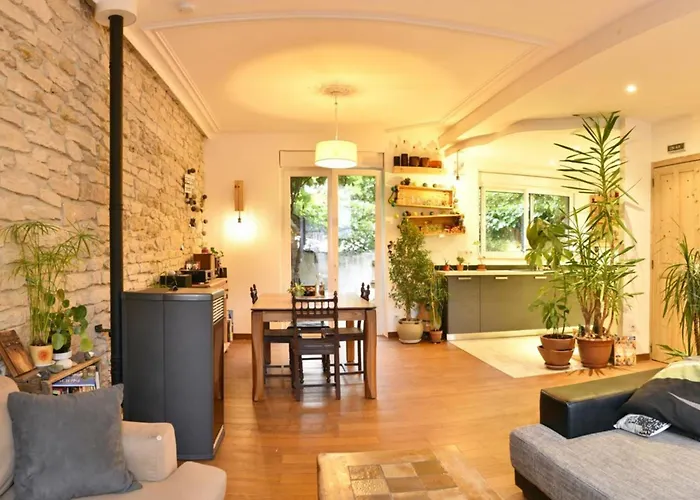 Chaleureuse Maison Nanceienne Tatil Evi *